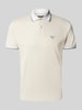 Barbour Slim Fit Poloshirt mit Label-Stitching Modell 'Consay' Sand