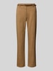 Christian Berg Woman Chino mit Paspeltaschen am Gesäß und Gürtel Camel