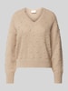 Vila Gebreide pullover met extra brede schouders, model 'TULI' Beige