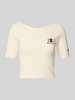 CHAMPION Fitted fit kort shirt met labelstitching Ecru