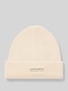 Only Beanie mit Umschlag und Label-Patch Modell 'ALPHA' Offwhite