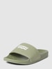 Levi’s® Acc. Slippers met labelprint, model 'JUNE' Olijfgroen