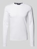 Lindbergh Slim Fit Longsleeve mit geripptem Rundhalsausschnitt Offwhite