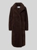 comma Płaszcz ze sztucznego futra z połami Czekoladowy