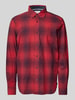 s.Oliver RED LABEL Regular Fit Freizeithemd aus Baumwollstretch mit Button-Down-Kragen Rot