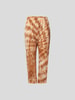 The Great Stoffhose im Batik-Look Senfgelb