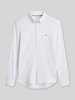 Tommy Hilfiger Koszula casualowa o kroju slim fit z wyhaftowanym logo Biały