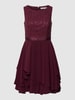 Jake*s Cocktail Minikleid mit Paillettenbesatz Bordeaux Rot