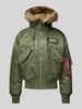 Alpha Industries Bomberjacke mit Label-Detail Oliv