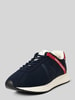 ARMANI EXCHANGE Sneakersy z detalem z logo Ciemnoniebieski