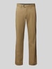 Christian Berg Men Tapered Fit Chino mit Gesäßtaschen Khaki Melange