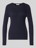 Christian Berg Woman Slim gebreide pullover met kabelpatroon Donkerblauw