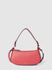 Coccinelle Umhängetasche mit Label-Print Koralle