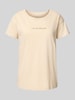 ARMANI EXCHANGE T-shirt z detalem z logo Piaskowy