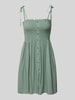 Only Tailliertes Freizeitkleid mit gesmoktem Brustbereich Modell 'NOVA' Schilf
