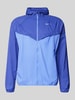 Nike Training kurtka treningowa z nadrukiem z logo i kapturem Niebieski