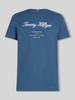 Tommy Hilfiger regular fit T-shirt van puur katoen Rookblauw