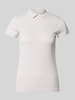 Marc Cain Slim Fit T-Shirt mit hochschließendem Polokragen Stein