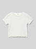 Only Regular Fit T-Shirt mit Rüschen Saum Modell 'NELLA' Offwhite