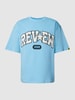 REVIEW T-Shirt mit Label-Print Hellblau