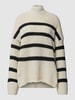 Only Strickpullover mit Streifenmuster Modell 'BELLA' Offwhite