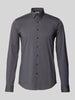 CK Calvin Klein Slim Fit Business-Hemd mit Label-Stitching Modell 'Bari' Anthrazit