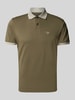 Barbour Slim Fit Poloshirt mit Label-Stitching Modell 'Consay' Gruen