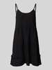Vero Moda Sukienka mini o luźnym kroju na regulowanych, cienkich ramiączkach model ‘PRETTY’ Czarny