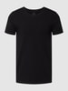 Schiesser T-shirt z dekoltem w serek model ‘Long Life Cotton T-shirt’ Czarny