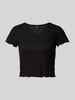 Only Kort T-shirt met geschulpte zoom, model 'KIKA' Zwart