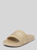 Tommy Hilfiger Badslippers met riempje met label Beige