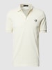 Fred Perry Poloshirt mit Logo-Stitching Modell 'PLAIN' Ecru