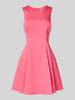 Rinascimento Cocktailkleid mit Rundhalsausschnitt Pink