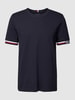 Tommy Hilfiger T-shirt z paskami w kontrastowym kolorze Granatowy