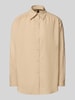 BOSS Orange Relaxed Fit Bluse mit Kentkragen Modell 'Belegant' Sand
