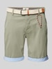 Redefined Rebel Regular Fit Shorts mit Gürtel in Flecht-Optik Modell 'MAGNUS' Lind