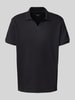 MCNEAL Regular Fit Poloshirt mit V-Ausschnitt Black