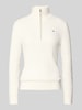 Gant Troyer mit Logo-Stitching und Zopfmuster Ecru