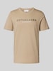 Lindbergh T-Shirt mit Label-Statement-Print Sand