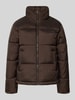 Review Kurtka pikowana z wyhaftowanym logo Ciemnobrązowy