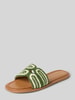 INUOVO Slippers in gevlochten look Grasgroen