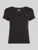 Tommy Jeans T-shirt met klein logodetail Zwart