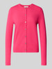 Christian Berg Woman Regular Fit Strickjacke aus Viskose-Mix mit Muschelsaum Fuchsia