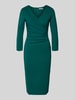 Rinascimento Knielange cocktailjurk met V-hals Groen