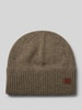 Barts Beanie mit Label-Applikation Modell 'LACKE' Oliv