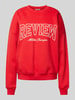 Review Sweatshirt met labelprint Kersenrood