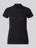 Marc Cain Slim Fit T-Shirt mit hochschließendem Polokragen Black