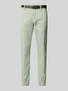 Lindbergh Clasic stretch fit chino met riem Groen