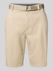 Christian Berg Men Regular Fit Bermudas mit Gürtel Sand