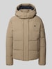 Superdry Regular Fit Jacke in Stepp-Optik Beige